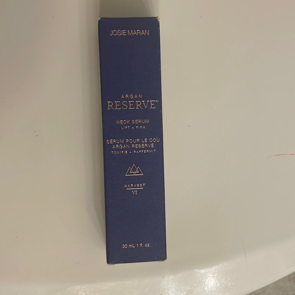 Josie Maran Neck Serum